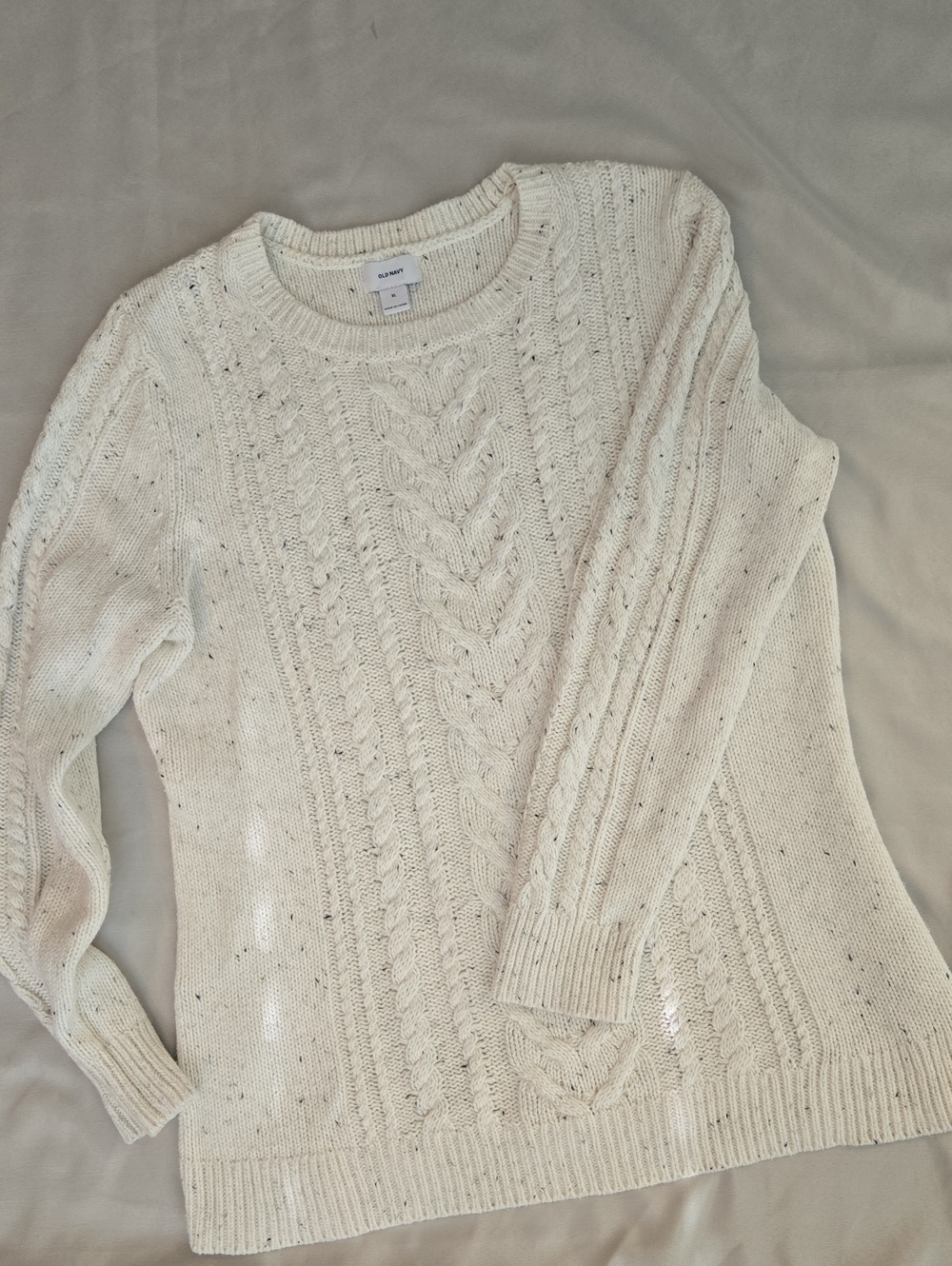 Old Navy Cream Cable Knit Crewneck Sweater